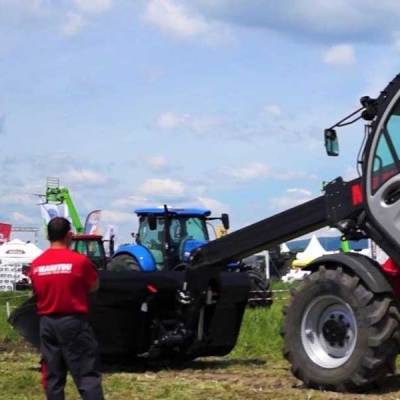 Manitou unveils its first hydrogen-fuelled telehandler