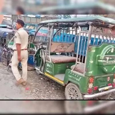 Govt Plans Safety Standards for E-Rickshaws