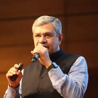 Mumbai–Ahmedabad Bullet Train Progresses Steadily