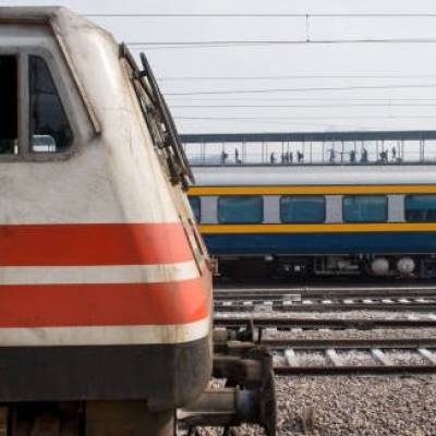 Indian Railways plans to invite bids for passenger trains