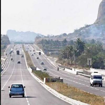 MP urges NHAI to complete agreed work on Bengaluru-Mysuru expressway