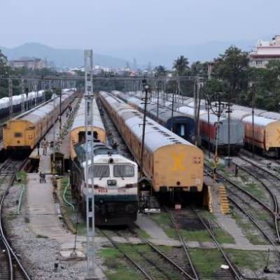 Govt has no plans to privatise railway sector: Ministry of Railways