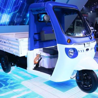 Piaggio India and three others bid for supplying electric E3W