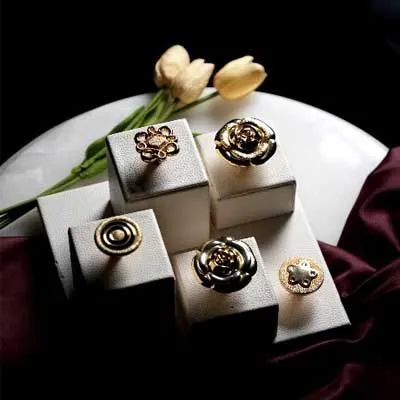 Benzoville Showcases Luxury Cabinet Handles
