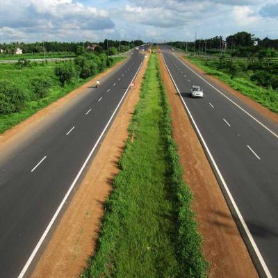 180,000 km highways, 120,000 km rail lines by 2025 in India: Report
