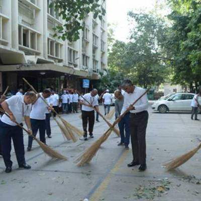 MoRTH resolves 17,000 grievances, launches special cleanliness campaign