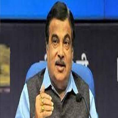Gadkari calls for 1000 scrapping centres and 400 fitness test points
