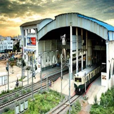 Chennai Metro Takes Charge, Inspects MRTS Stations