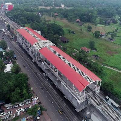 PCMC writes to Maha-Metro to fix road below Dapodi-Pimpri metro line