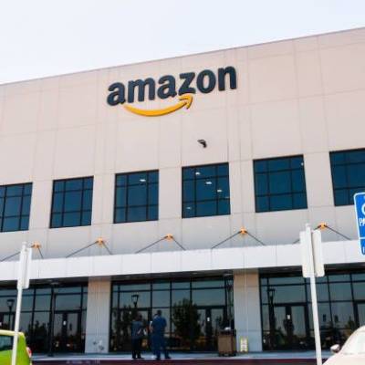 ROX Financial warehouse for Amazon to go public