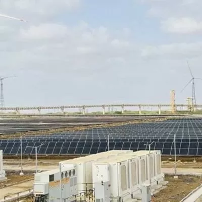 Gentari, UltraTech Launch Hybrid RTC Clean Energy Plant