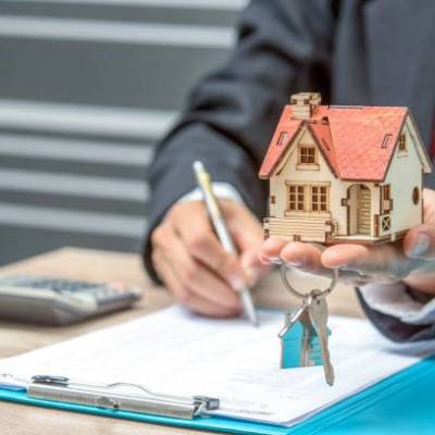  Govt generates Rs 9,854 cr revenue from property registrations