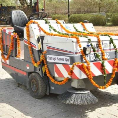 Prayagraj Nagar Nigam deploys mechanised system to keep city clean