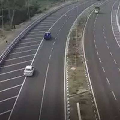Bengaluru-Chennai express highway set for year-end debut