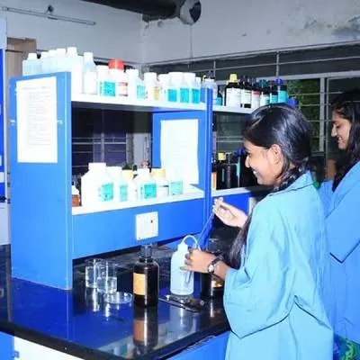 NMDC Offers Free Education for Tribal Youth in Chhattisgarh