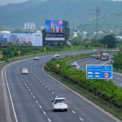MoRTH inaugurates 16 NH projects worth over Rs 2k cr in Maharashtra