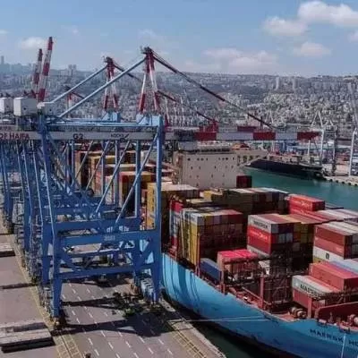 Kolkata Port opens first PPP terminal at Khidderpore