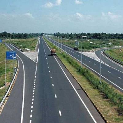 Government plans to build 45 km of roads each day in FY24