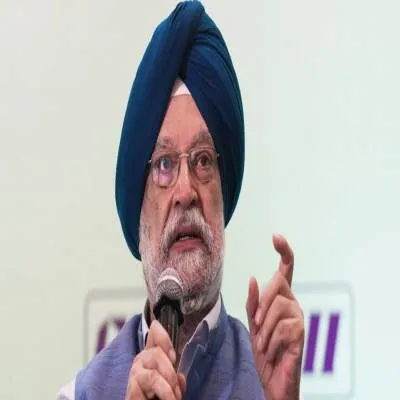 Puri, Canadian Minister Discuss Scope to Boost Hydrocarbon Trade